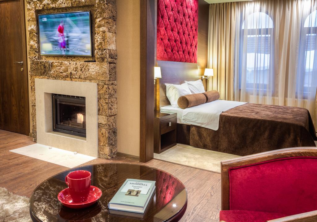 Family Hotel Strannopriemnitza Oreshak  Bilik gambar