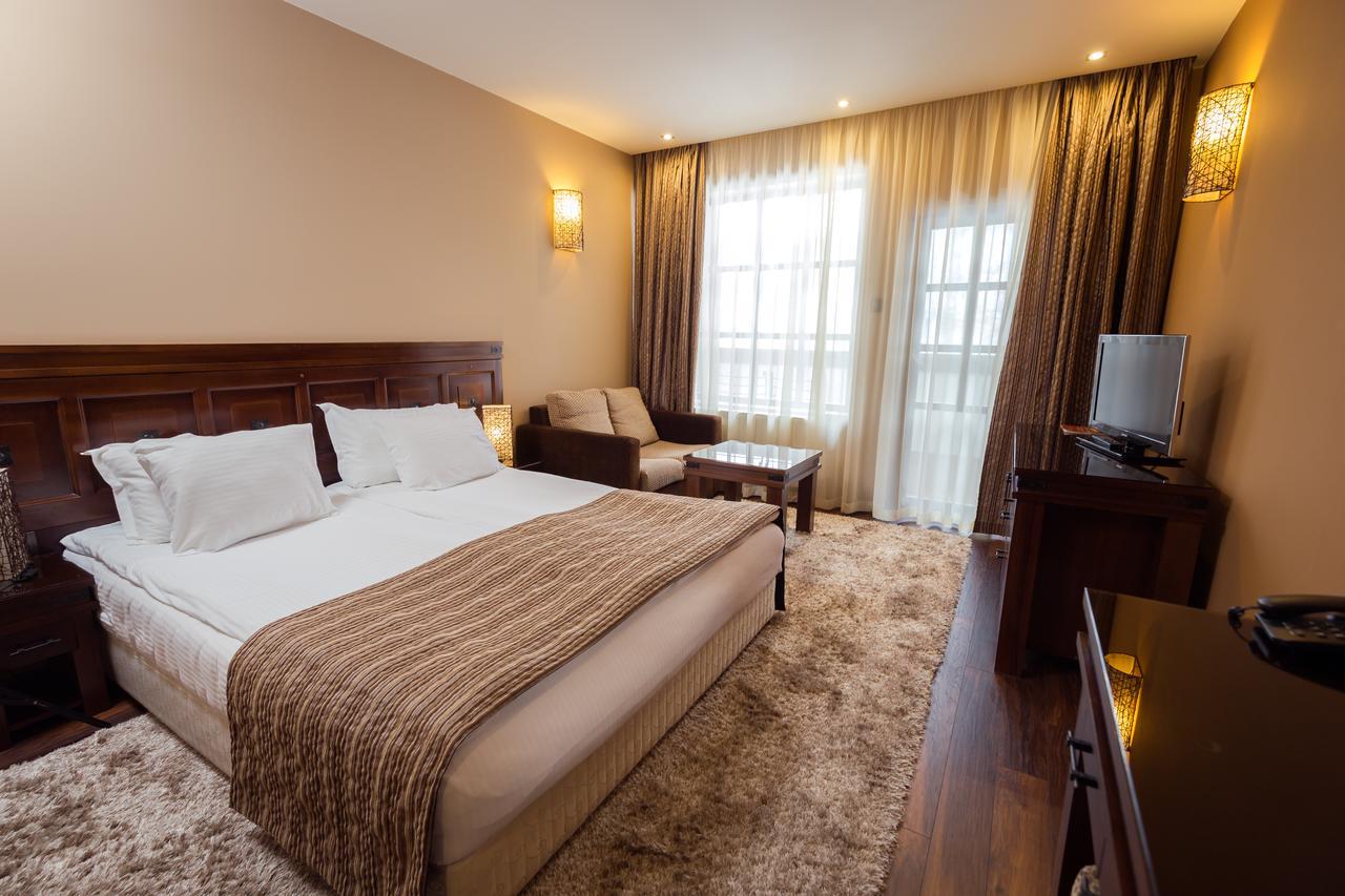 Family Hotel Strannopriemnitza Oreshak  Luaran gambar