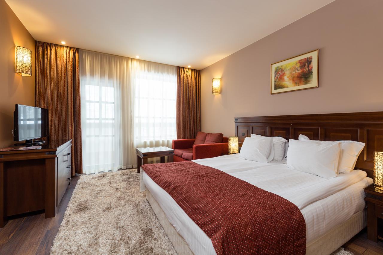 Family Hotel Strannopriemnitza Oreshak  Luaran gambar